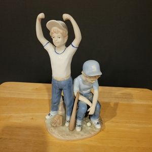 Paul Sabastisn 1989 Jome Run Baseball Statue